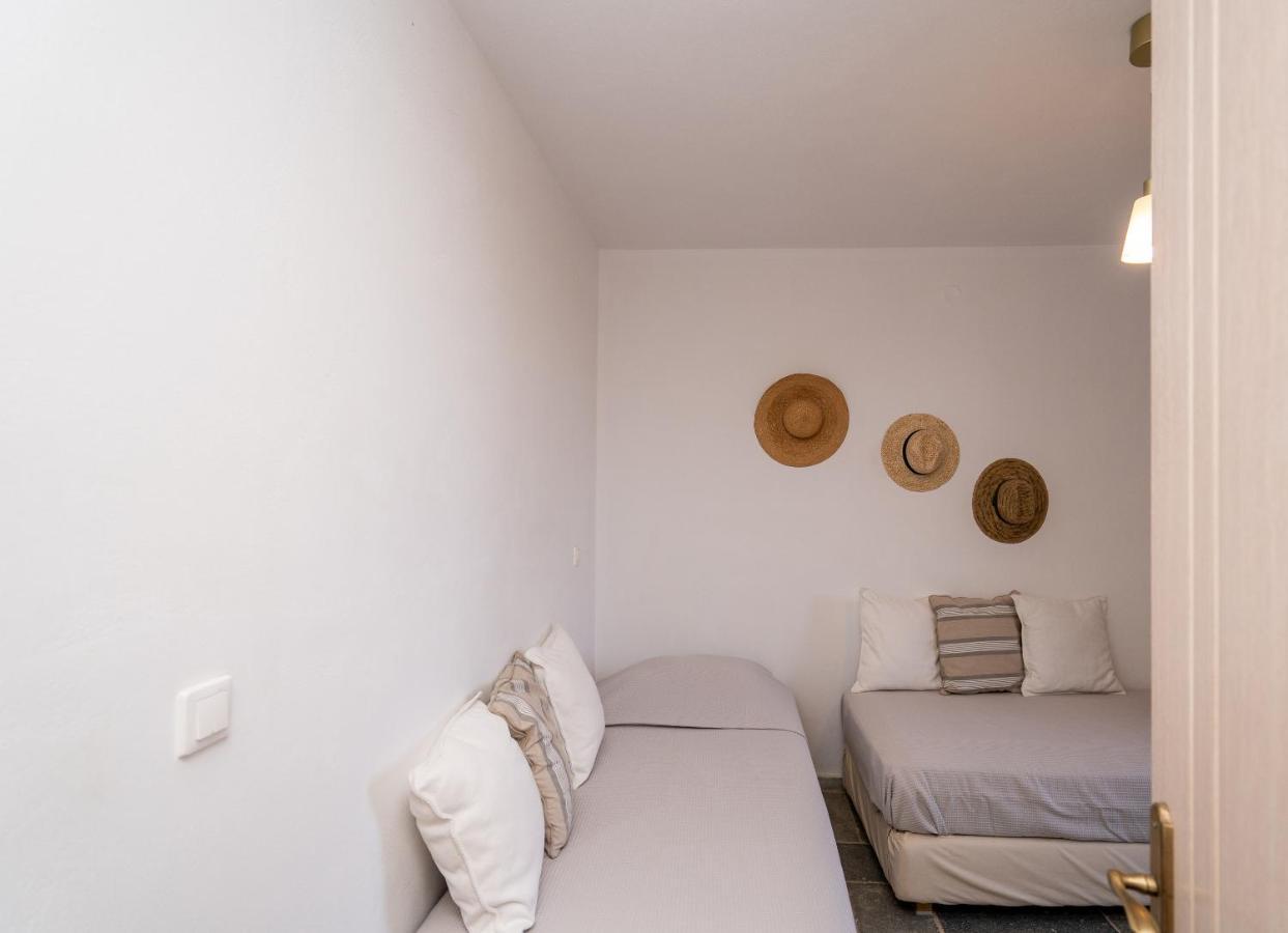 Flaros House-Traditional Cycladic House, Sifnos Platis Gialos  Exterior photo